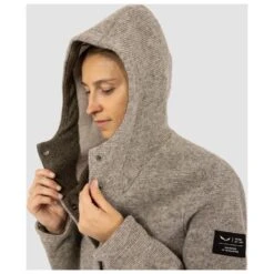 SALEWA Women's Sarner Undyed Wool Hooded Jacket - Wolljacke -Outdoor-Ausrüstung salewa womens sarner undyed wool hooded jacket wolljacke detail 5